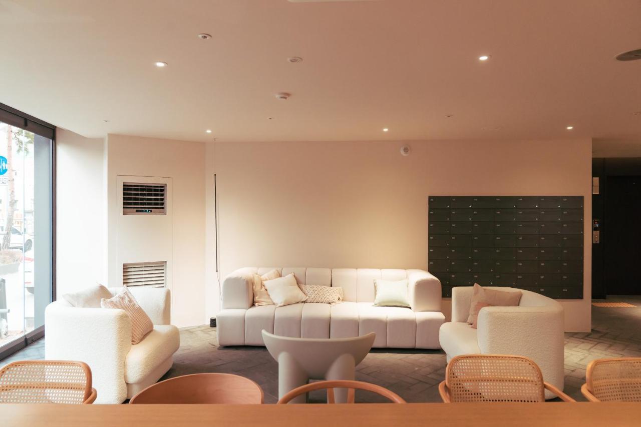 Dears Myeongdong Hotel Сеул Екстериор снимка