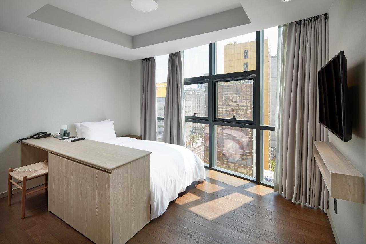 Dears Myeongdong Hotel Сеул Екстериор снимка